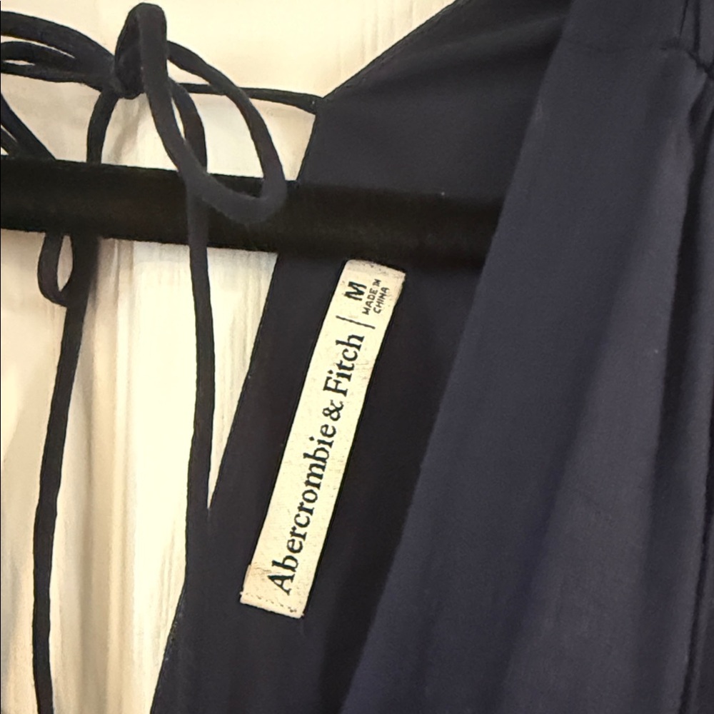 Navy Blue Maxi Dress Abercrombie - Picture 2 of 4